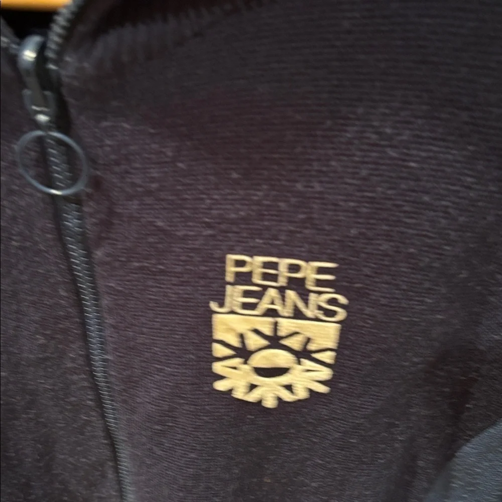 Vintage Y2K Pepe Jeans Dark Blue and Light Blue  sweater Jacket